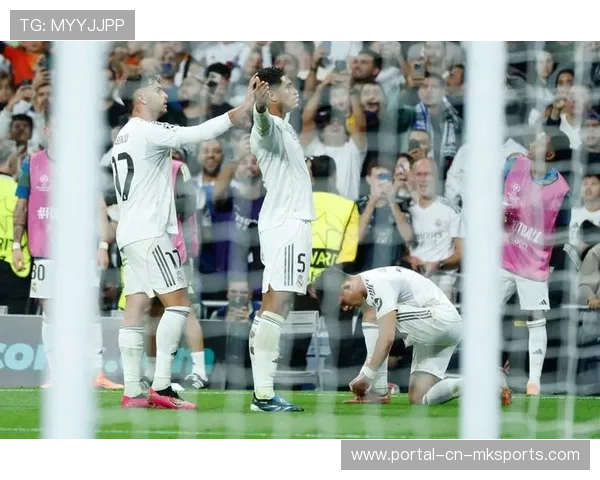 皇马欧冠主场失利反思：防守漏洞与关键球员状态波动成隐患